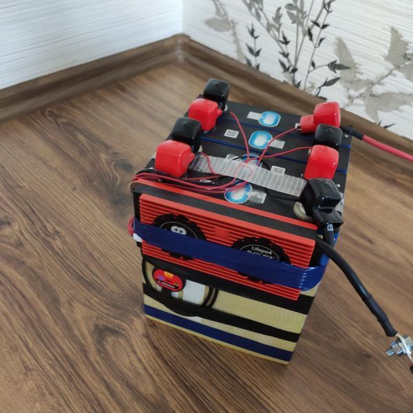 Комплект UPS Must EP20‑1000W + LiFePO4 12В 173Ач + Daly Smart BMS &mdash; готовое автономное питание Комплект резервного живлення 1 квт фото