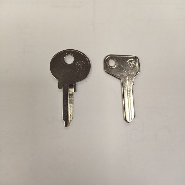 Автомобільний ключ без чіпа 1 категорія Автомобільний ключ без чіпа 1 категорія фото