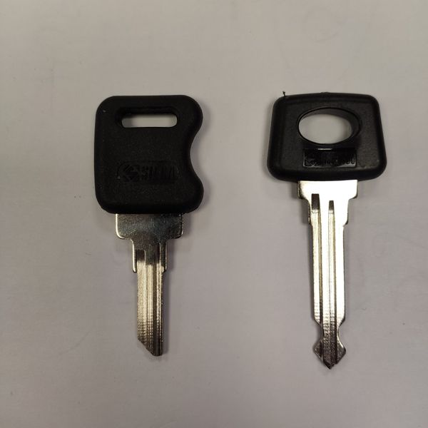 Автомобільний ключ без чіпа 2 категорія Автомобільний ключ без чіпа 2 категорія фото